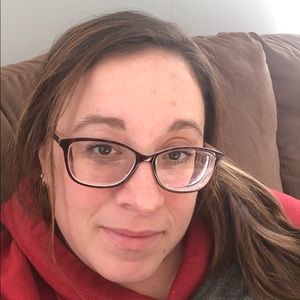 Meet your Posher, Sandy